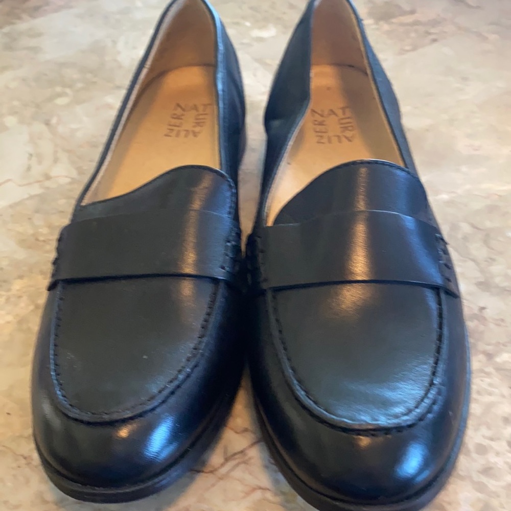Naturalizer Black Flat Loafer